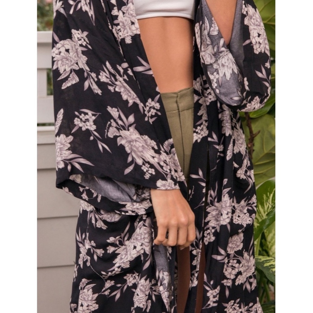 Spiritual Gangster Maya Floral Kimono Robe Cardigan, Black - Size OS - Picture 3 of 11